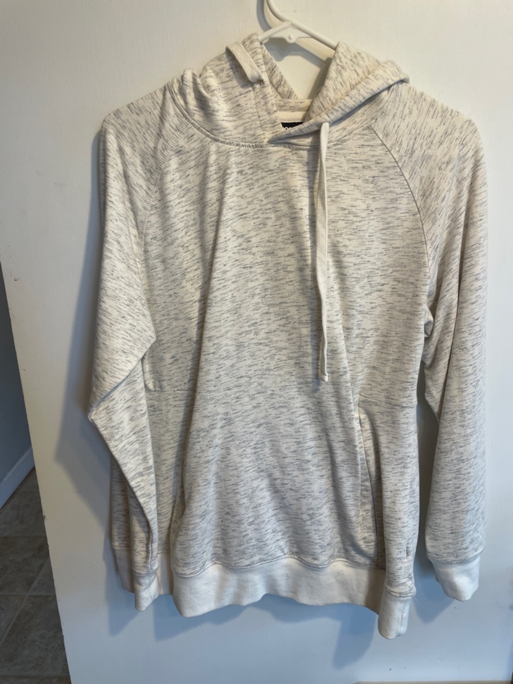 Tunic length mono b oversized sweatshirt hoodie with zip kangaroo pocket. Sz S